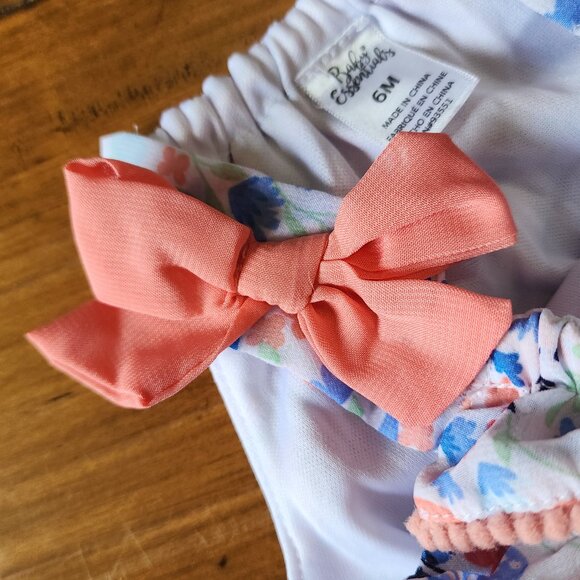 Baby Essentials - Butterfly Baby Girl Romper Size 6 Months - Picture 4 of 5